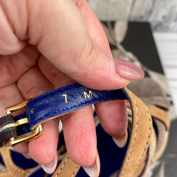 NWOB Valentina Rangoni Frenze Gloria Suede Platform Wedge Sandals Size 7. - Picture 7 of 10